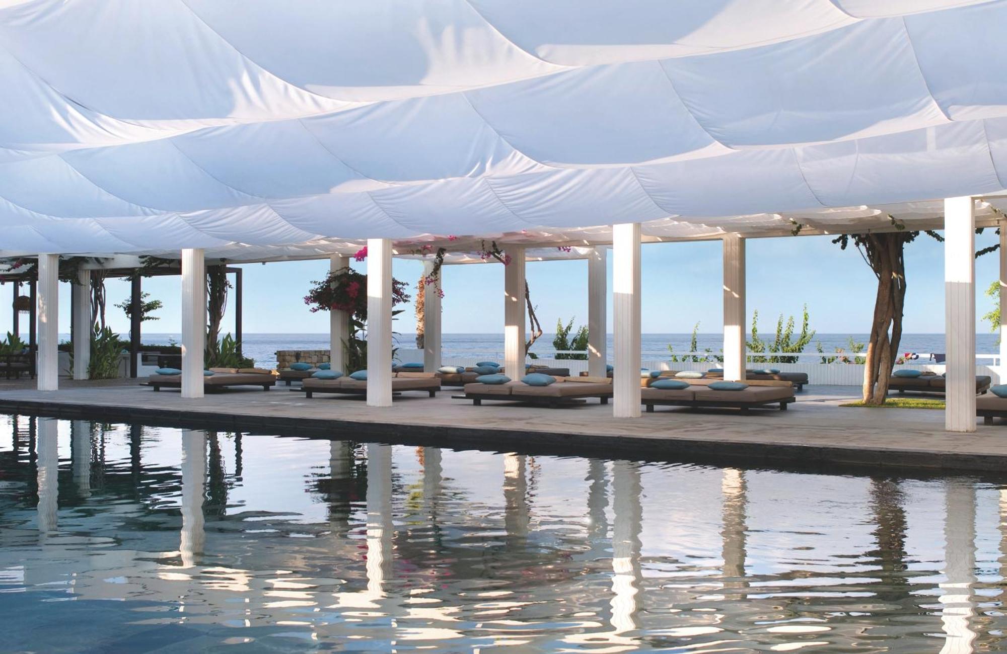 ホテル アルミラ パ フォス エクステリア 写真 The beach club at the resort